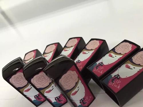 UV平板打印機(jī)設(shè)備要如何延長(zhǎng)壽命？